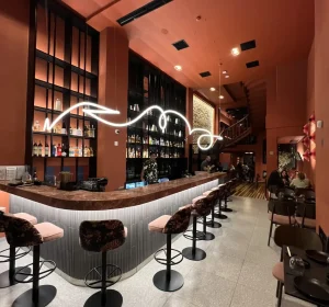 venetian plaster pros and cons